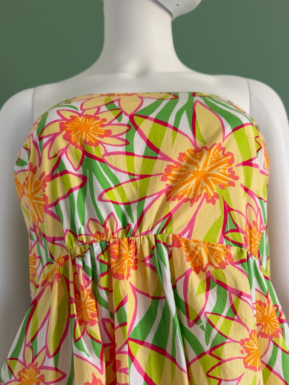 Lilly Pulitzer Strapless Daffodil Print Strapless Sundress in Yellow/Green/Pink - Picture 7 of 13